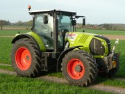 запчасти на трактор Case, John Deere, Claas и др.
