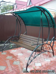 Кованые качели, качели металлические