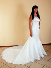 Свадебные платья и аксессуары